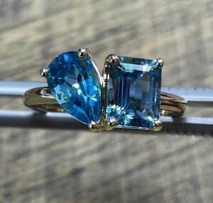 TOPAZ TOI ET MOI RING